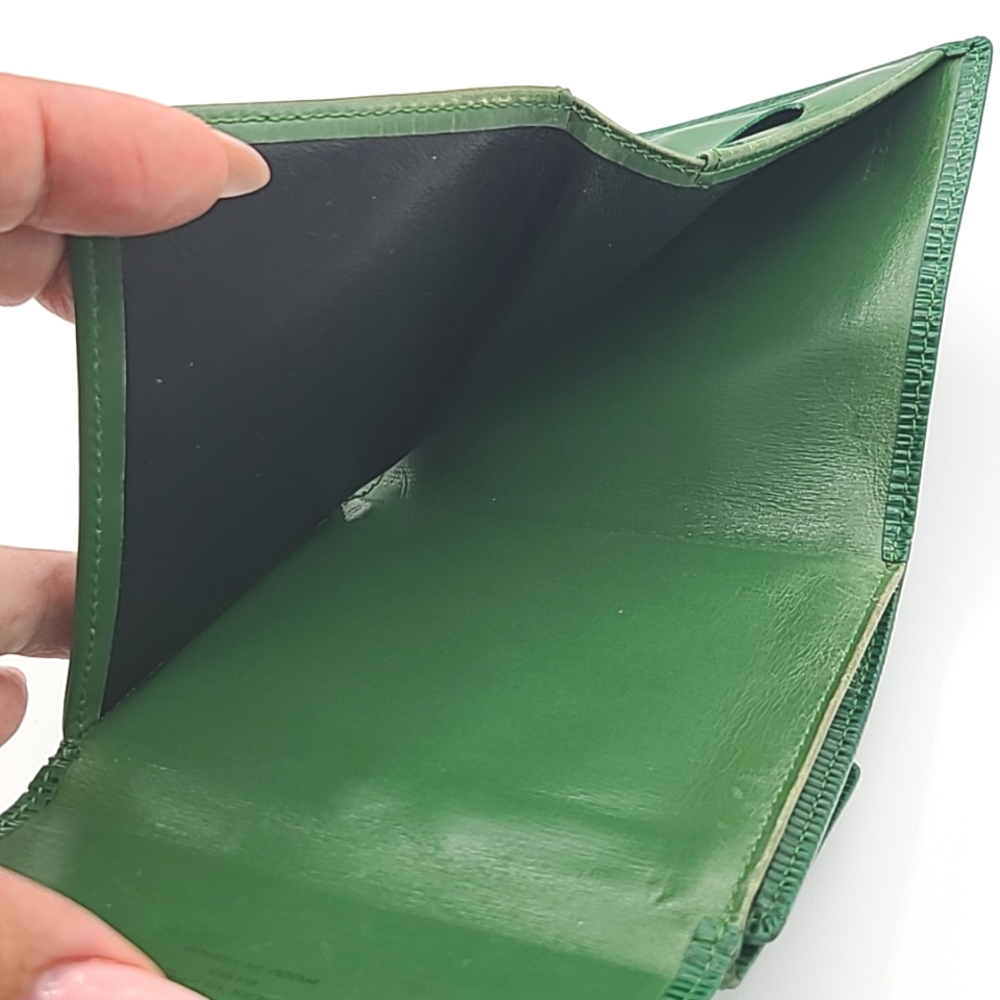 Louis Vuitton Epi Green Leather Compact Wallet - Picture 10 of 16